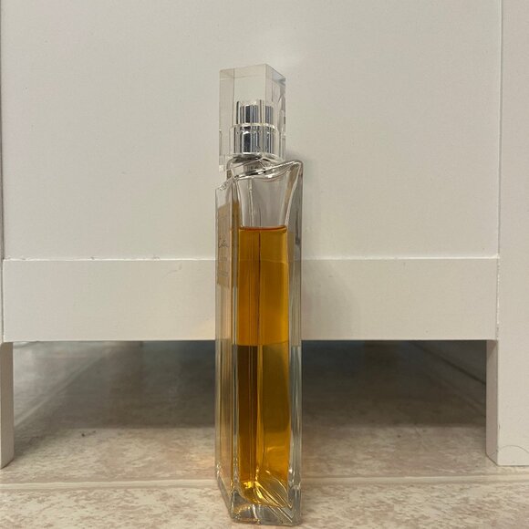 Hot Couture by Givenchy - 3.3 ounces - not completely full - Picture 4 of 6